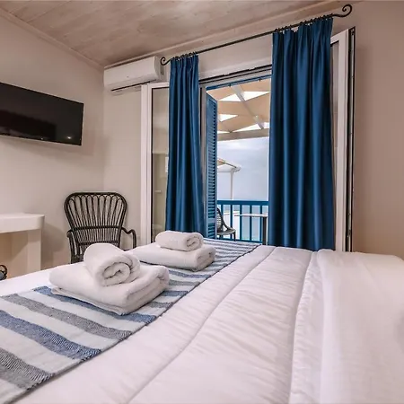 Апарт-отель Blue Bay Village